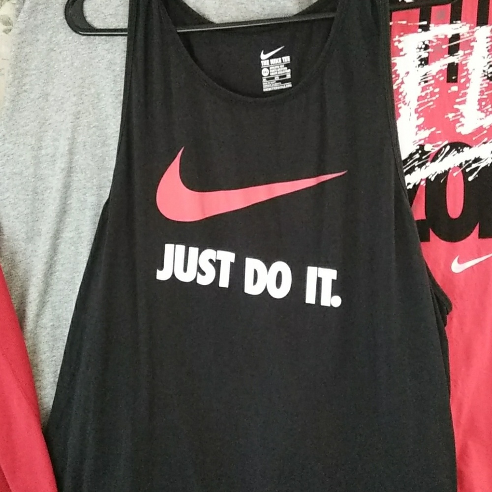3xl Nike tank top